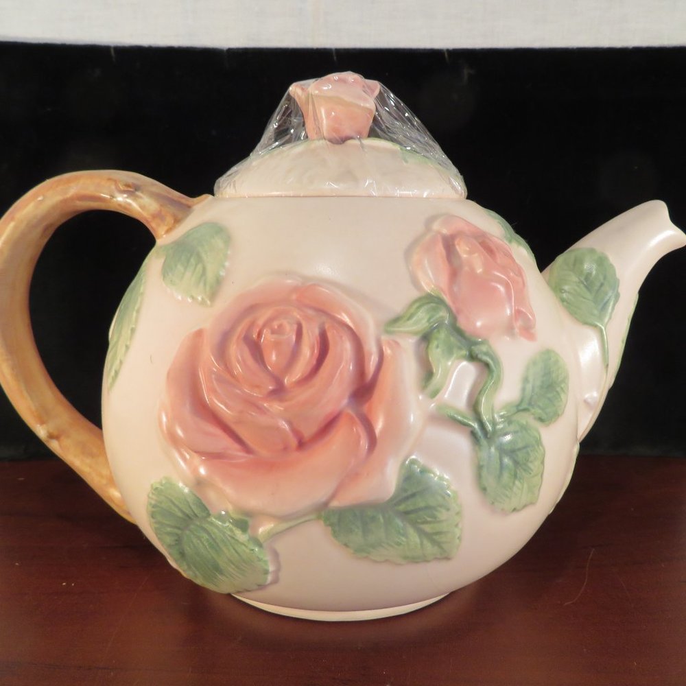 Fitz & Floyd DISPLAY ONLY Teapot Blushing Rose (109C)
